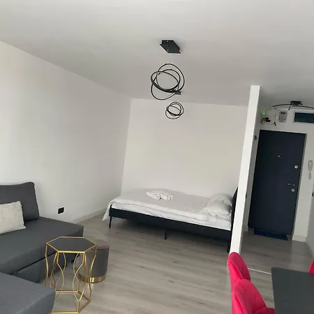 Fancy 1 Bdrm Apartment In Center Bucharest Exterior photo